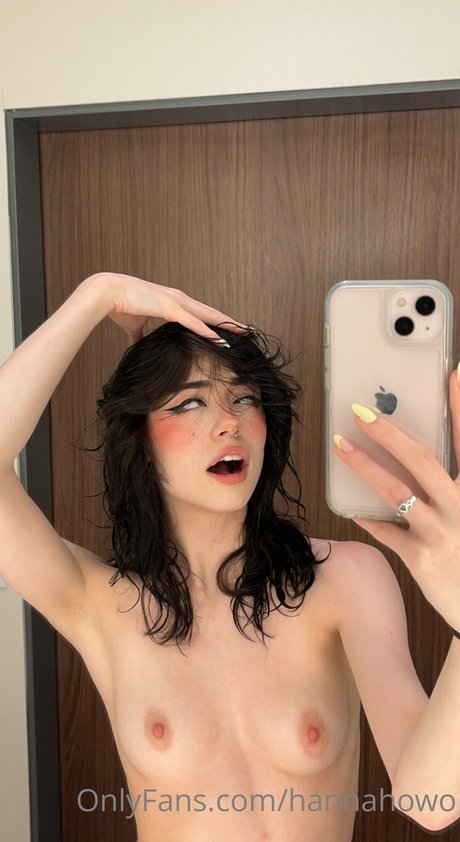Hannahowo nude leaked OnlyFans photo #526