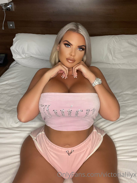 Victorialilyx nude leaked OnlyFans photo #53