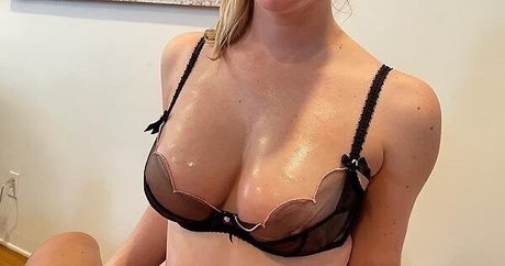 Bustyfairy Busty Fairy nude leaked OnlyFans photo #6