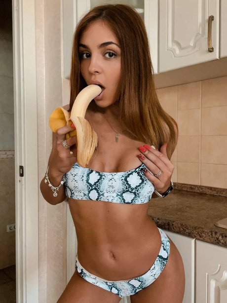 Tasya mini nude leaked OnlyFans photo #78