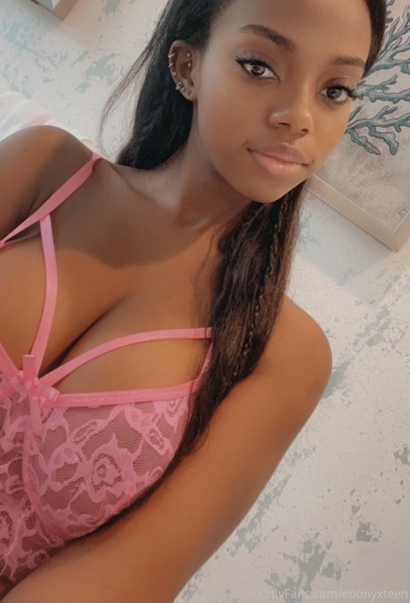 Ebonyxvenus Ebonyxteen nude leaked OnlyFans photo #3